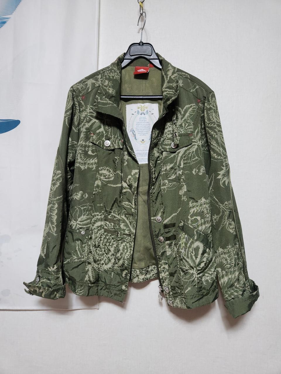 여 오일릴리  점퍼ㅡ55