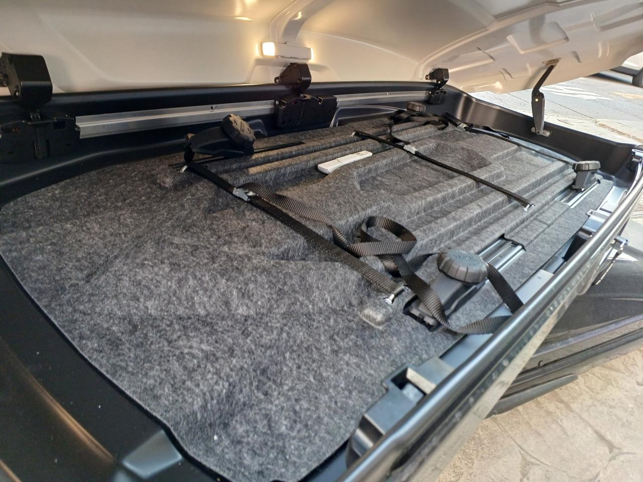 툴레 벡터L 블랙유광 상태 A급 중고 루프박스