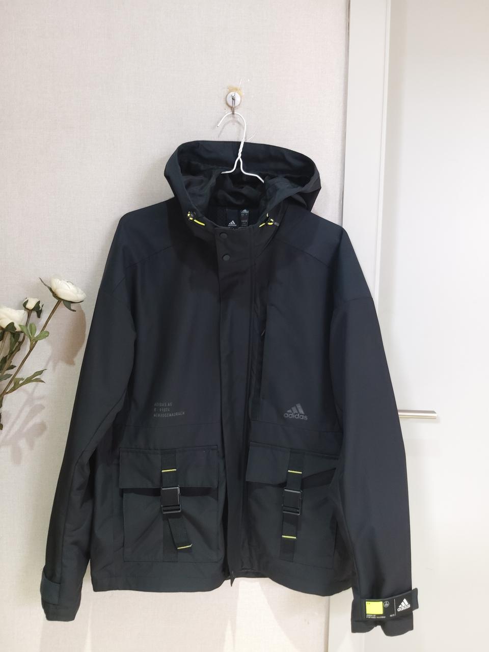 아디다스   멋찐 간절기 쟈켓 L