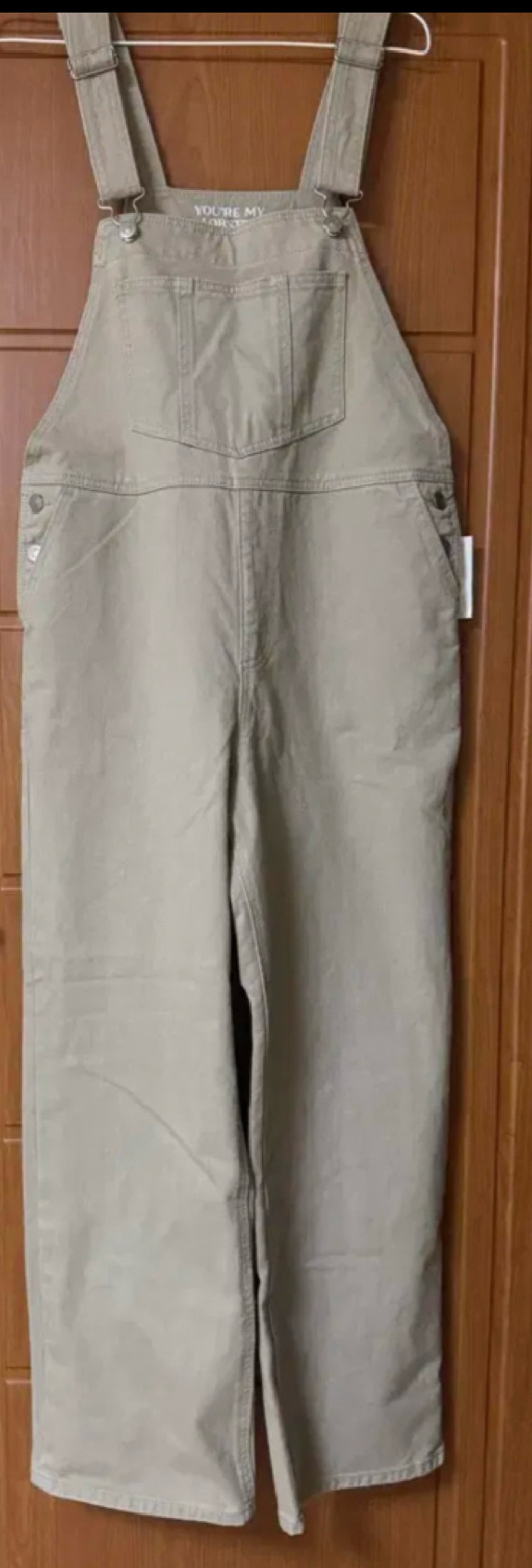 새 옷 셀럽샵 프렌즈 콜라보 멜빵바지