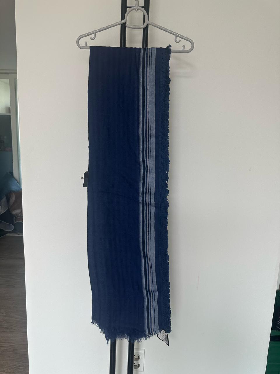 Massimo Dutti  마시모뚜띠  울  머플러  -텍있는 새상품