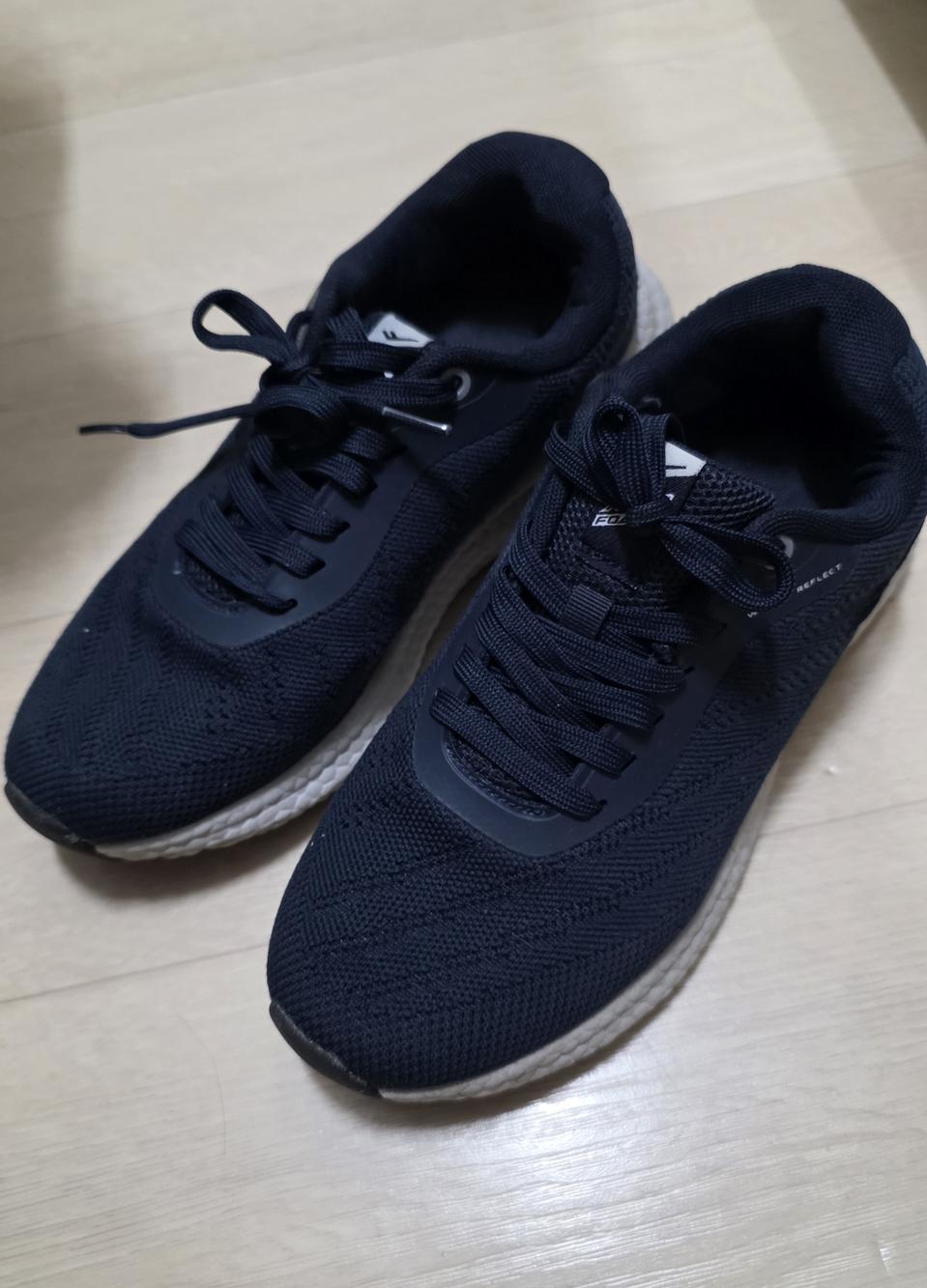 택포 프로스펙스 네이비 운동화 240