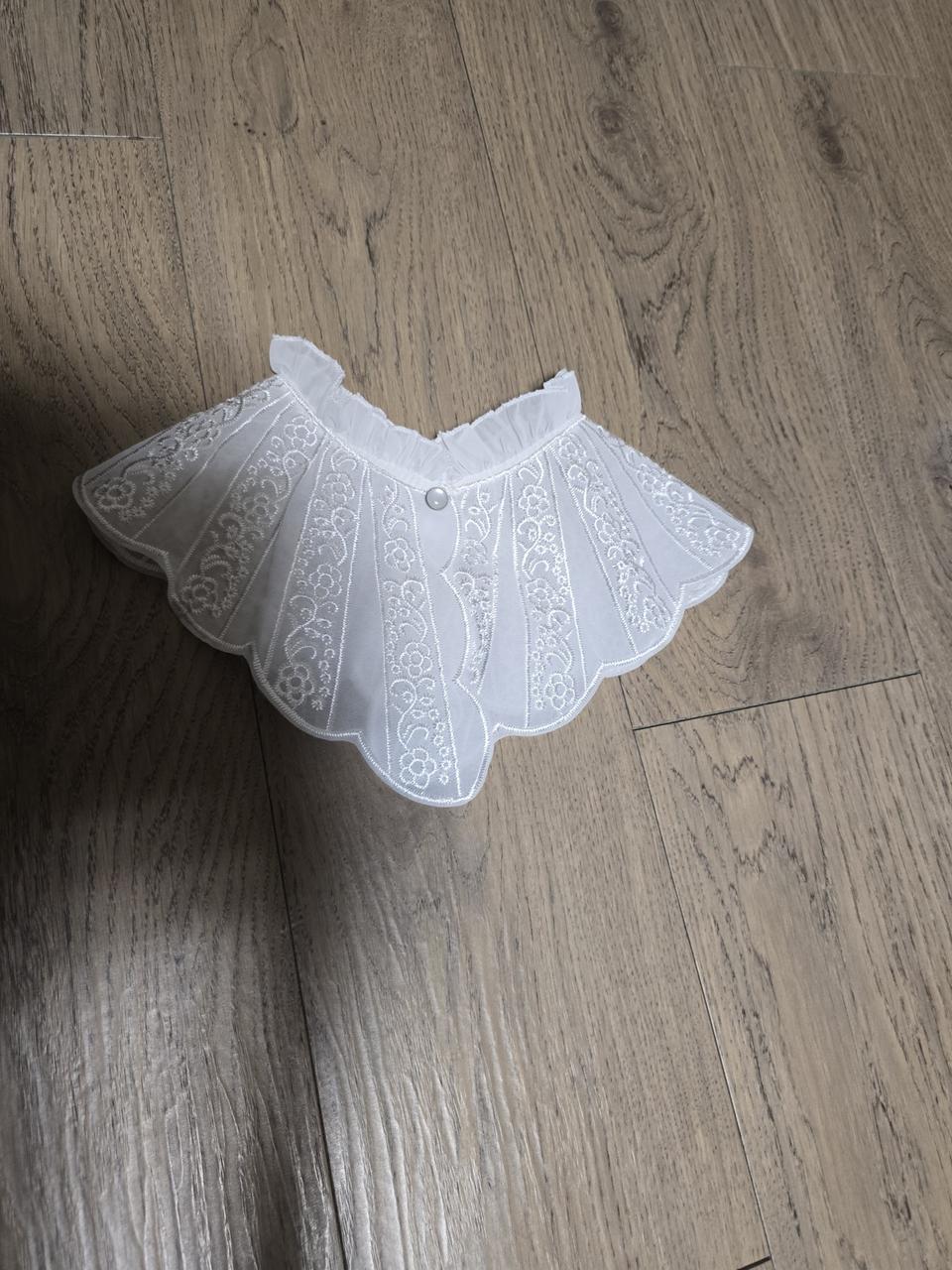 레이스  넥카라 ㅡ새거