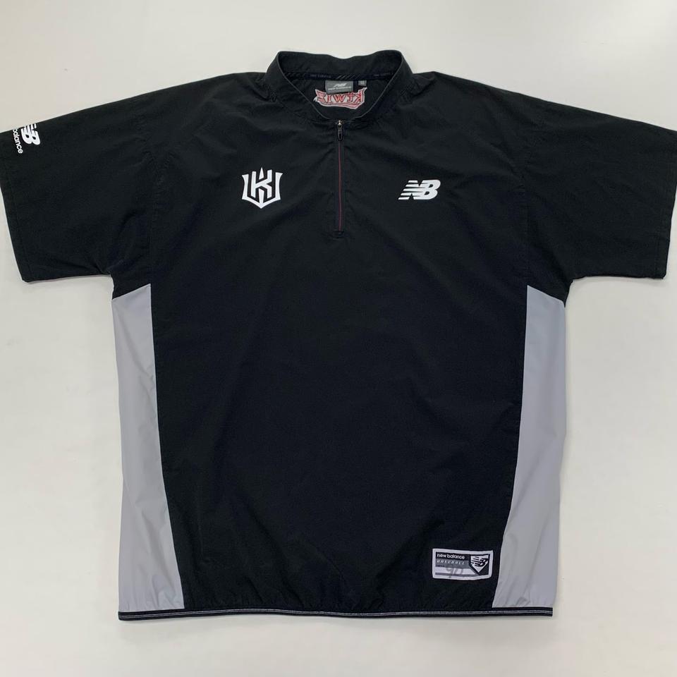 뉴발란스 KT위즈 선수지급용 반팔 하프집업 바람막이 (110)