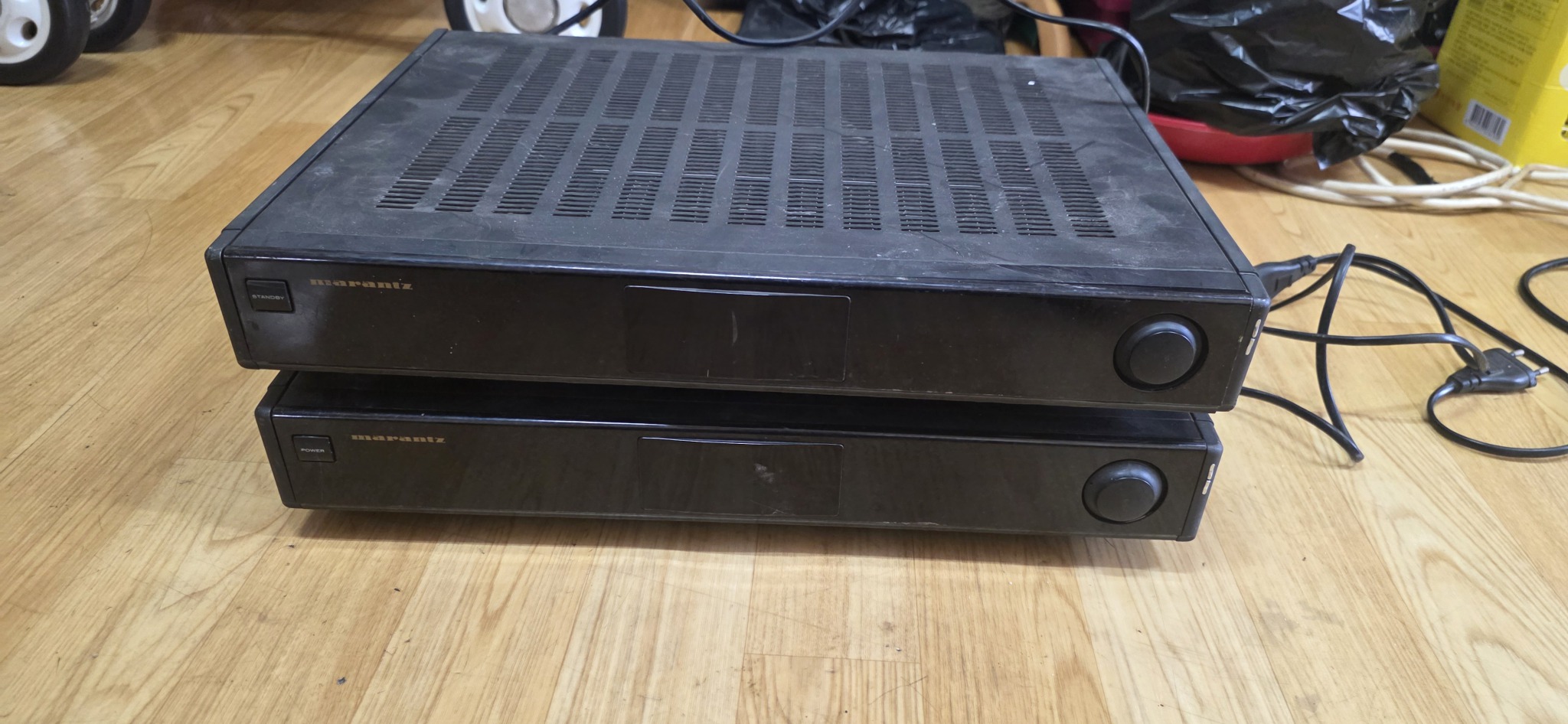 마란츠 리시버 2개 일괄 수리부속용