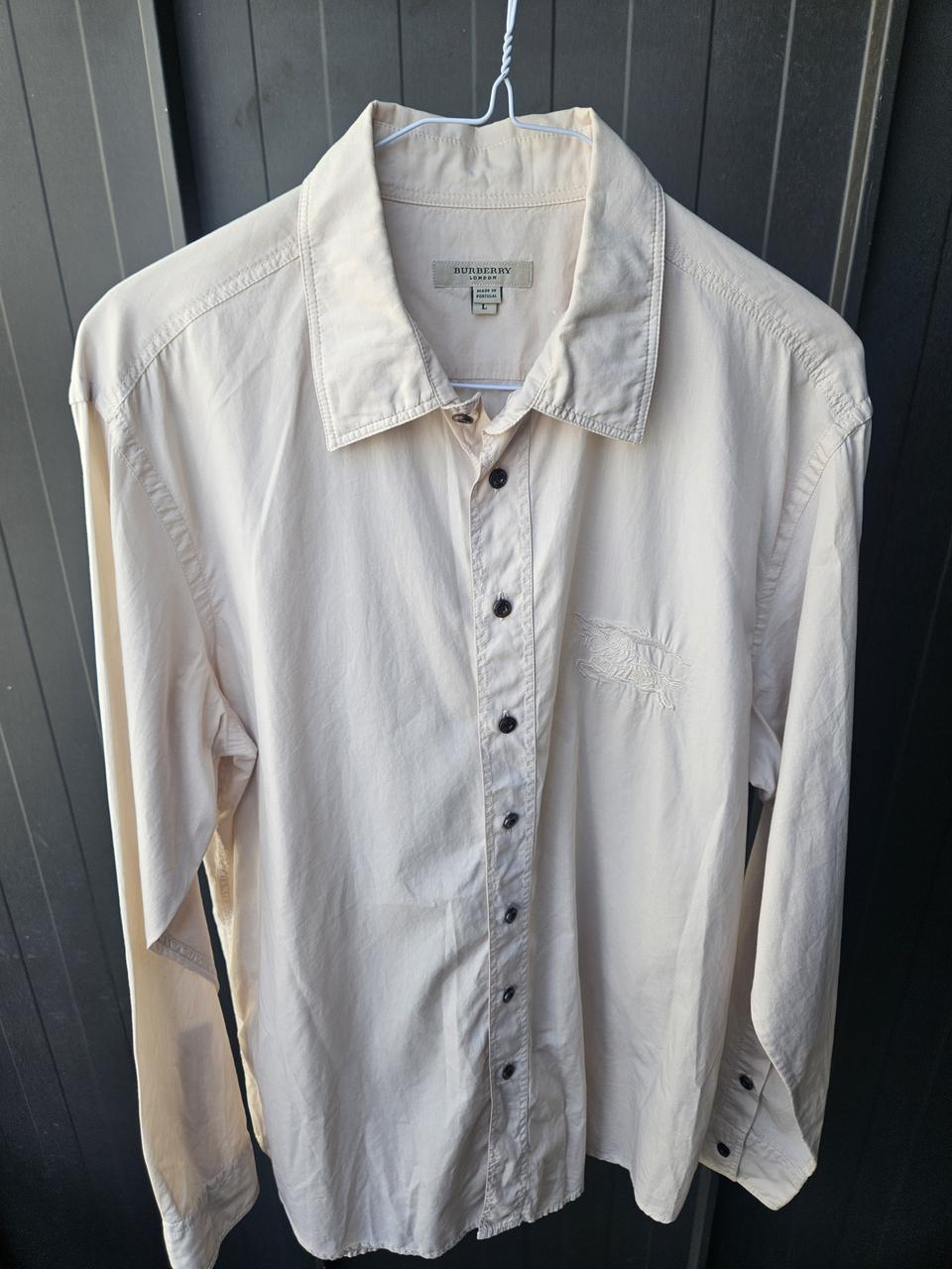 100~슬림105 버버리 국내매장정품 살구빛 베이지 자수 셔츠