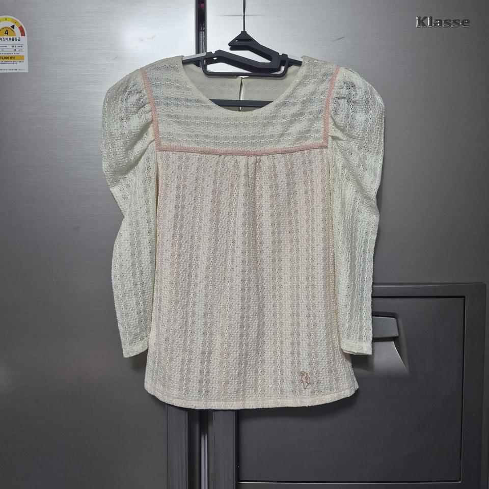 질바이질스튜어트 여성스런 탑