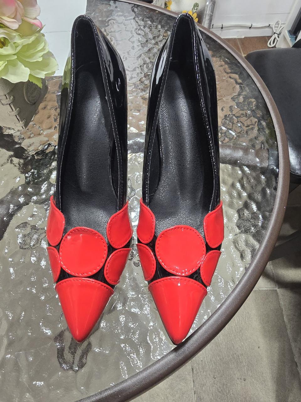 새상품 ~검정과빨강색 죄화가 넘이쁩니다