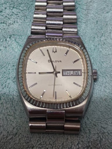 부로바 슈퍼 세빌 오토메틱