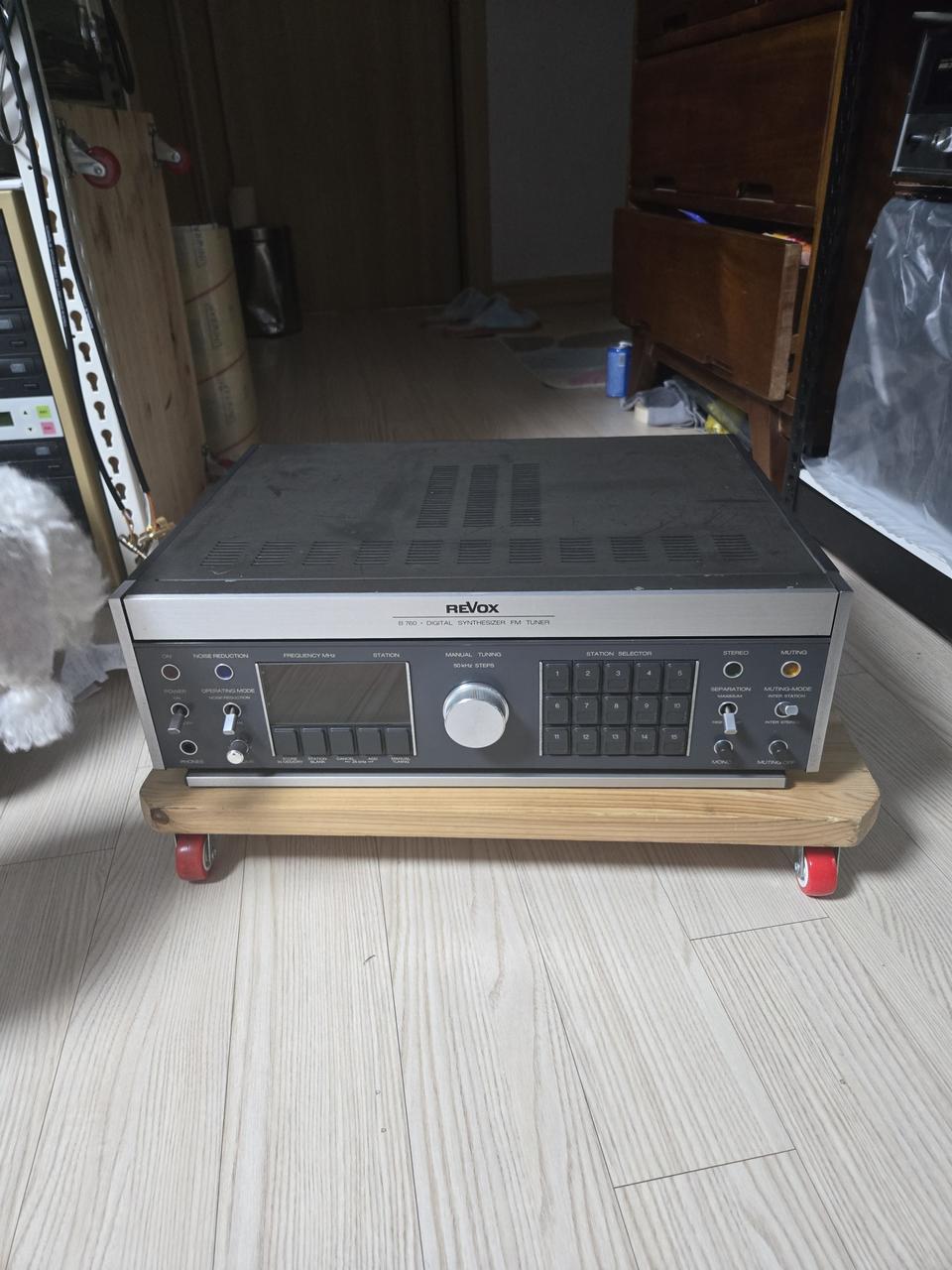 REVOX B760 FM 튜너