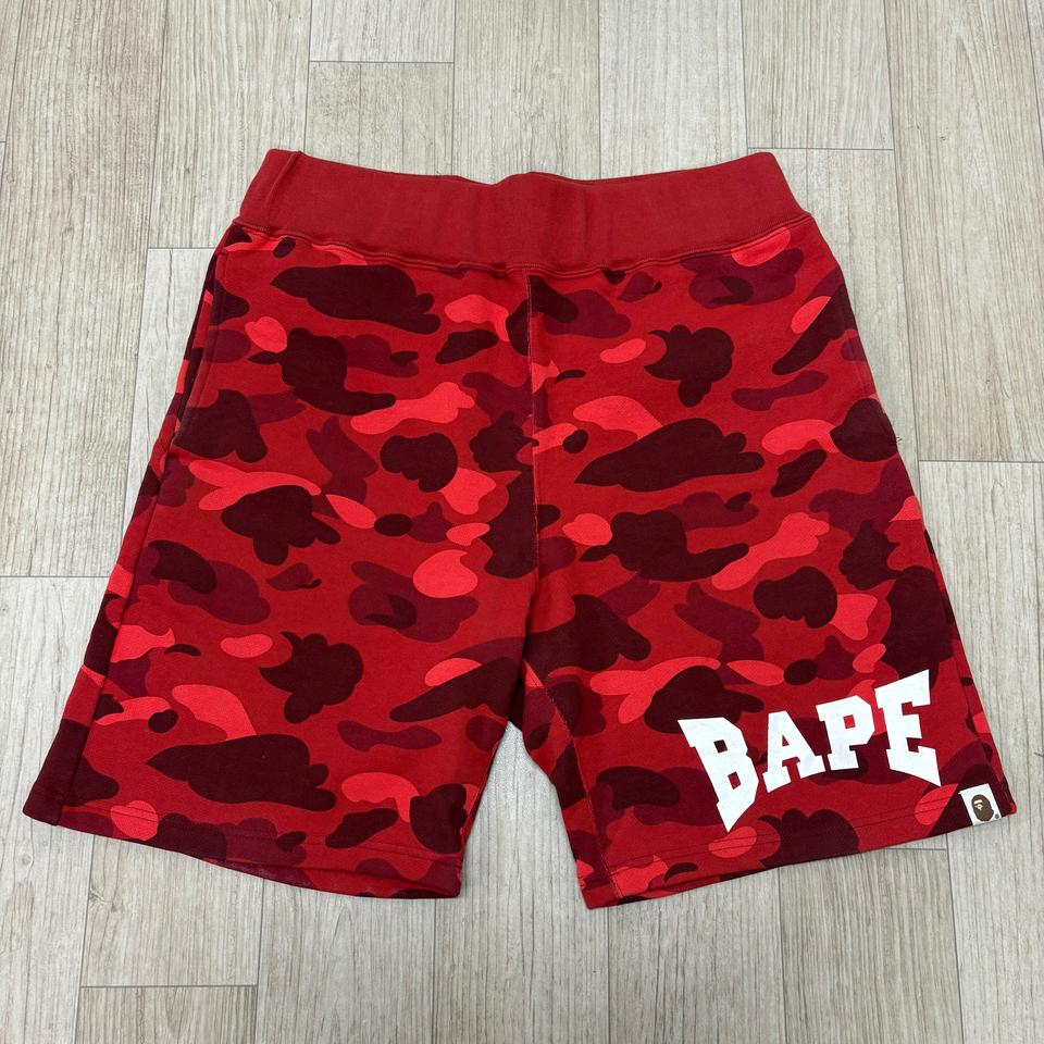 BAPE 레드 카모 반바지