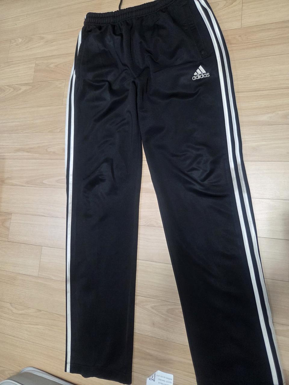 아디다스 마샬아츠 바지 105