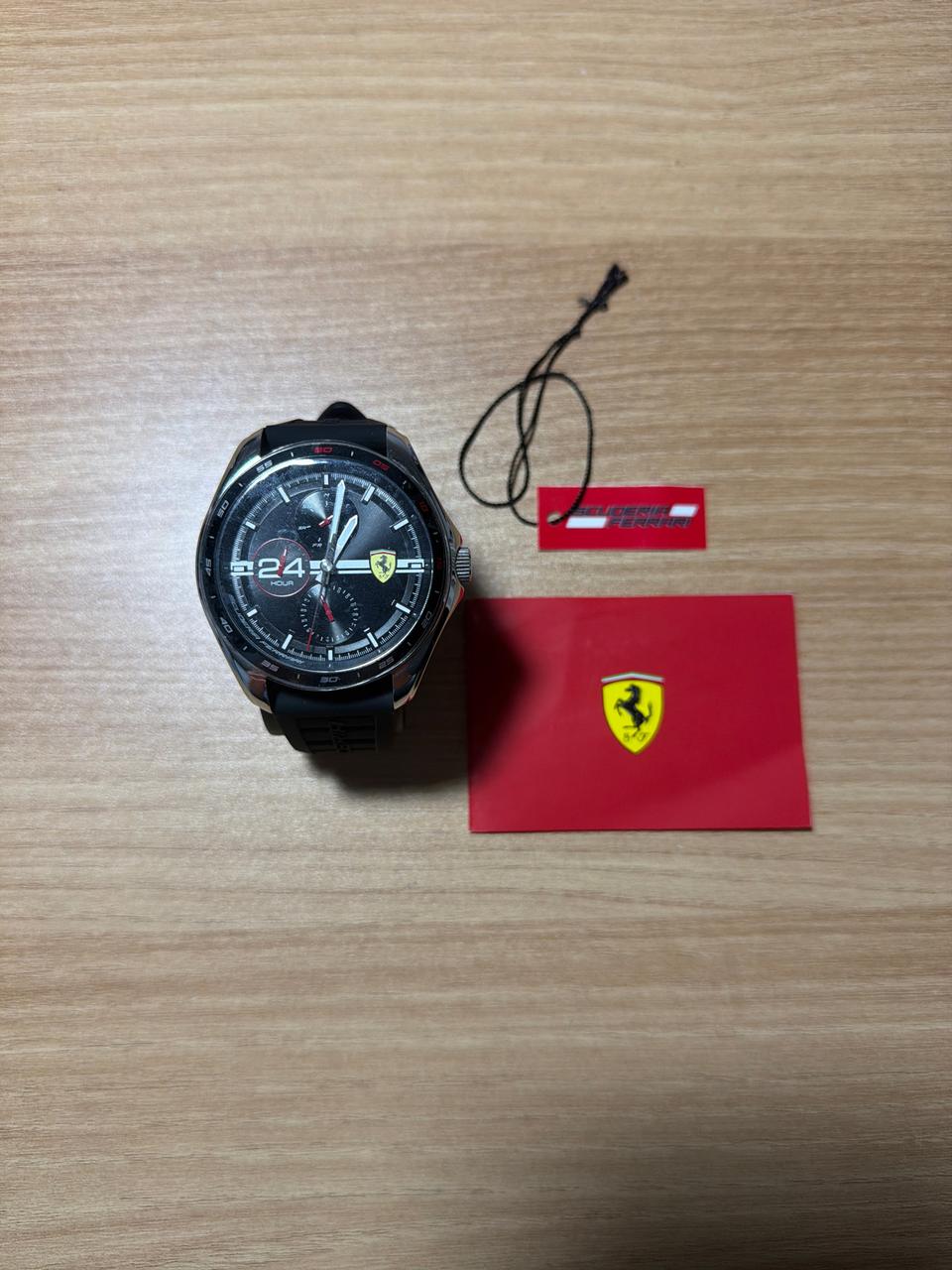 스쿠데리아 페라리 리미티드 시계