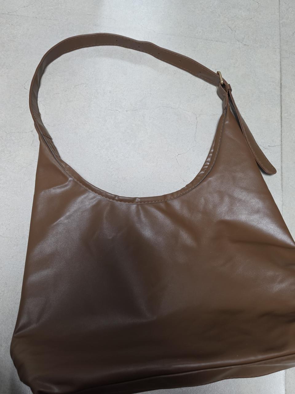 177 브라운 레더 숄더백