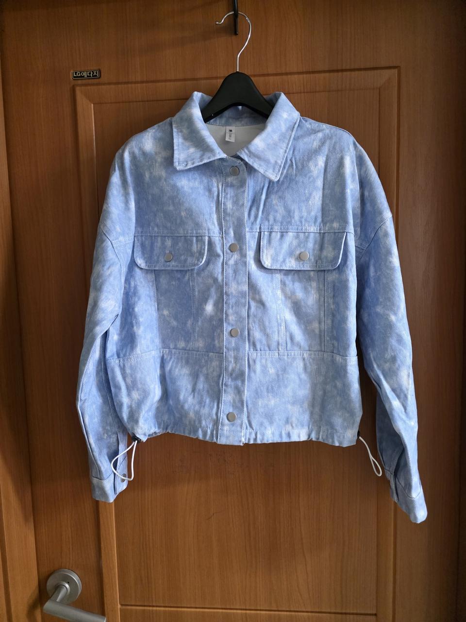 (새상품) 워싱이 예쁜 밑단 스트링 조절  청 쟈켓