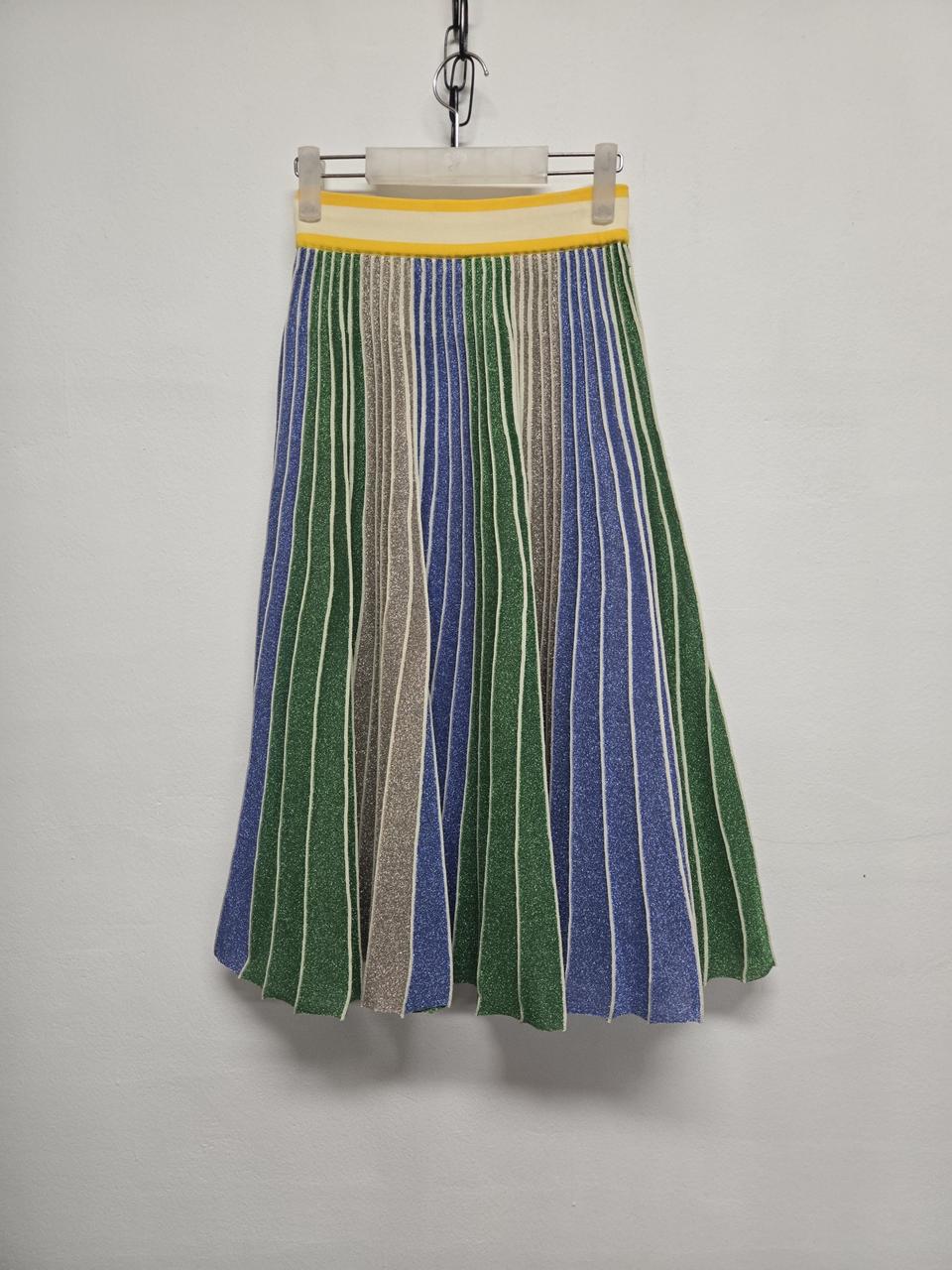 럭키슈에뜨 컬러 스트라이프 플리츠 니트 스커트