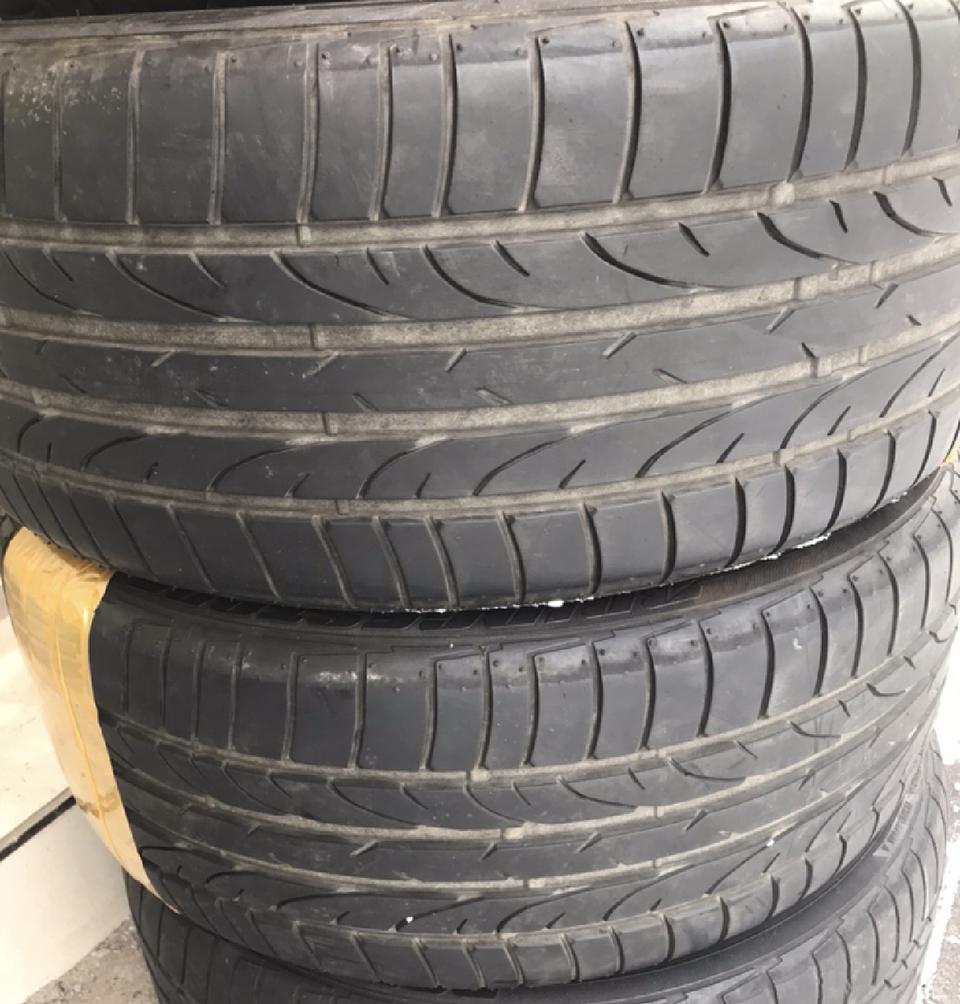 브리지스톤 255-45-18 중고 2개