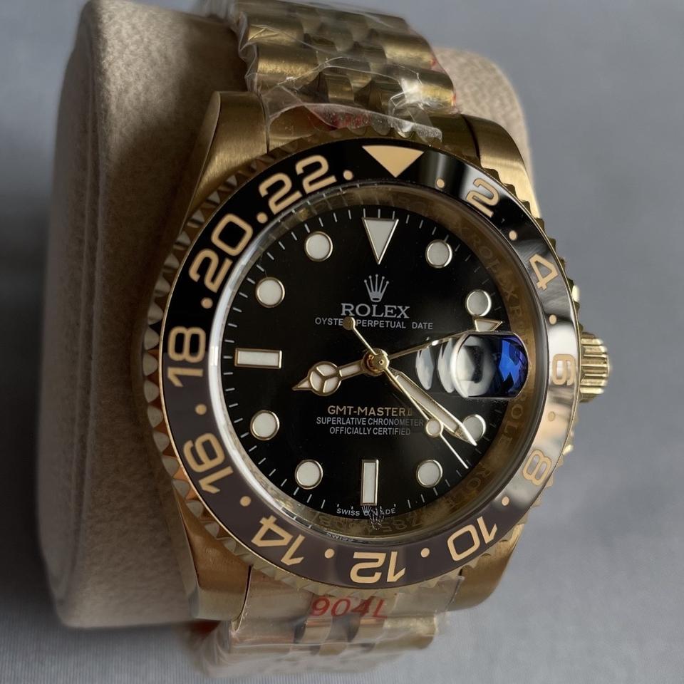롤렉스 GMT-마스터2 통금 시계 판매합니다.