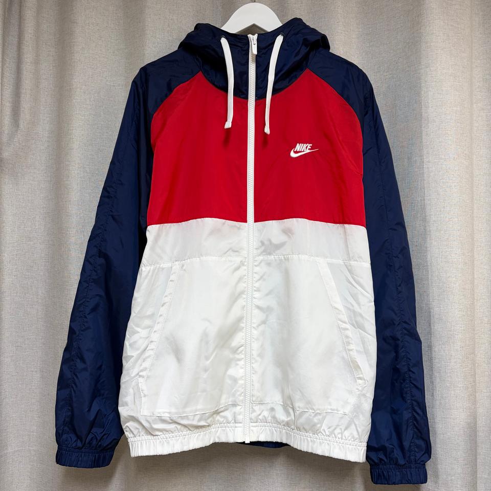 나이키 윈드러너 바람막이 자켓 (L)