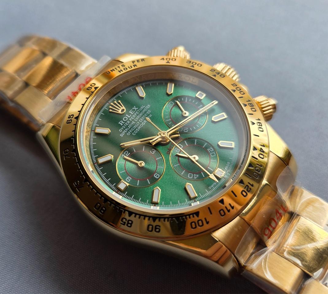 롤렉스 데이토나 헐크 시계 판매합니다.