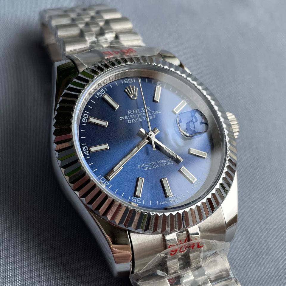롤렉스 데이저스트 네이비 시계 판매합니다.
