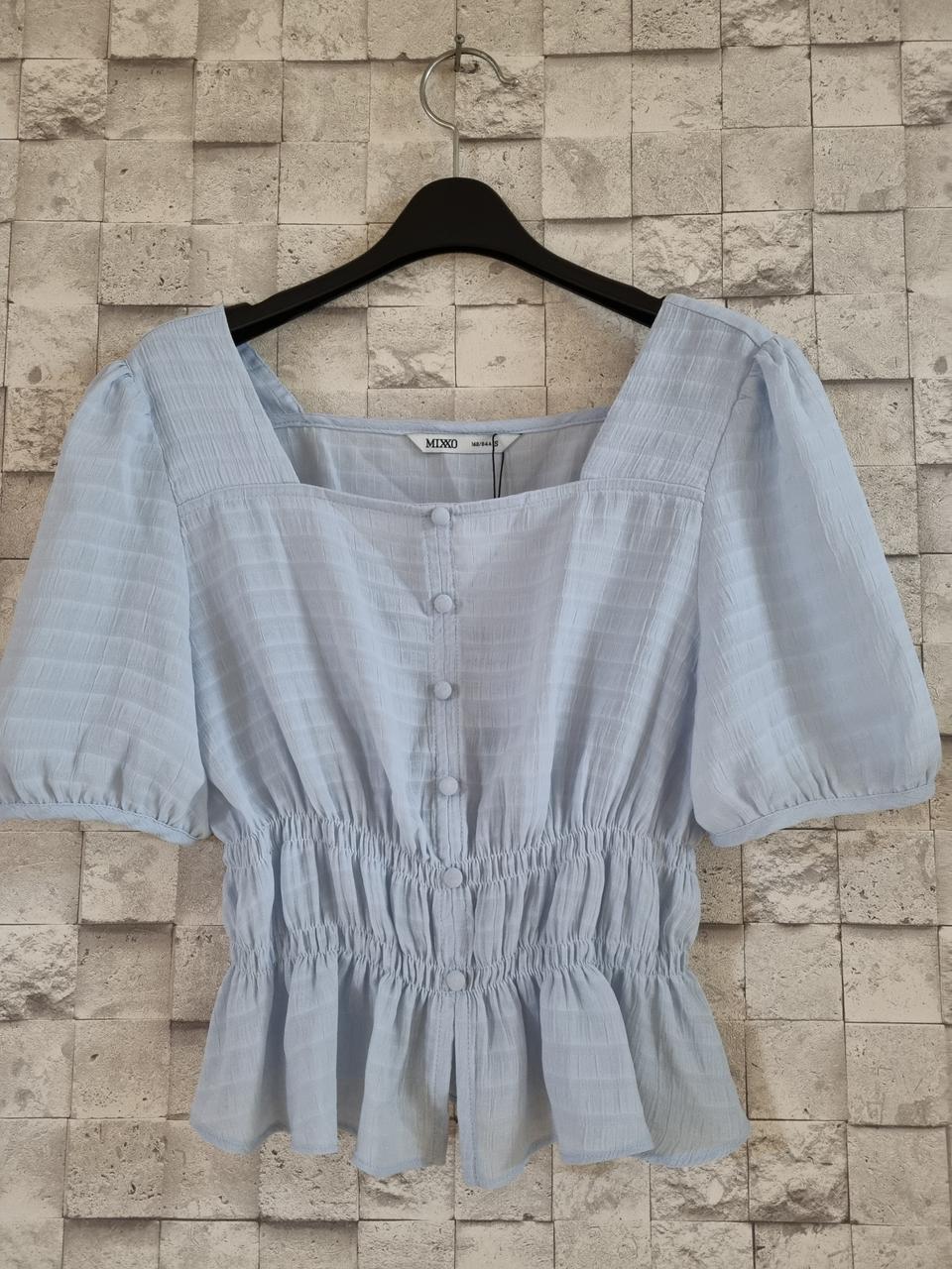 mixxo 파스텔블루 쉬폰크롭 블라우스 (새옷)