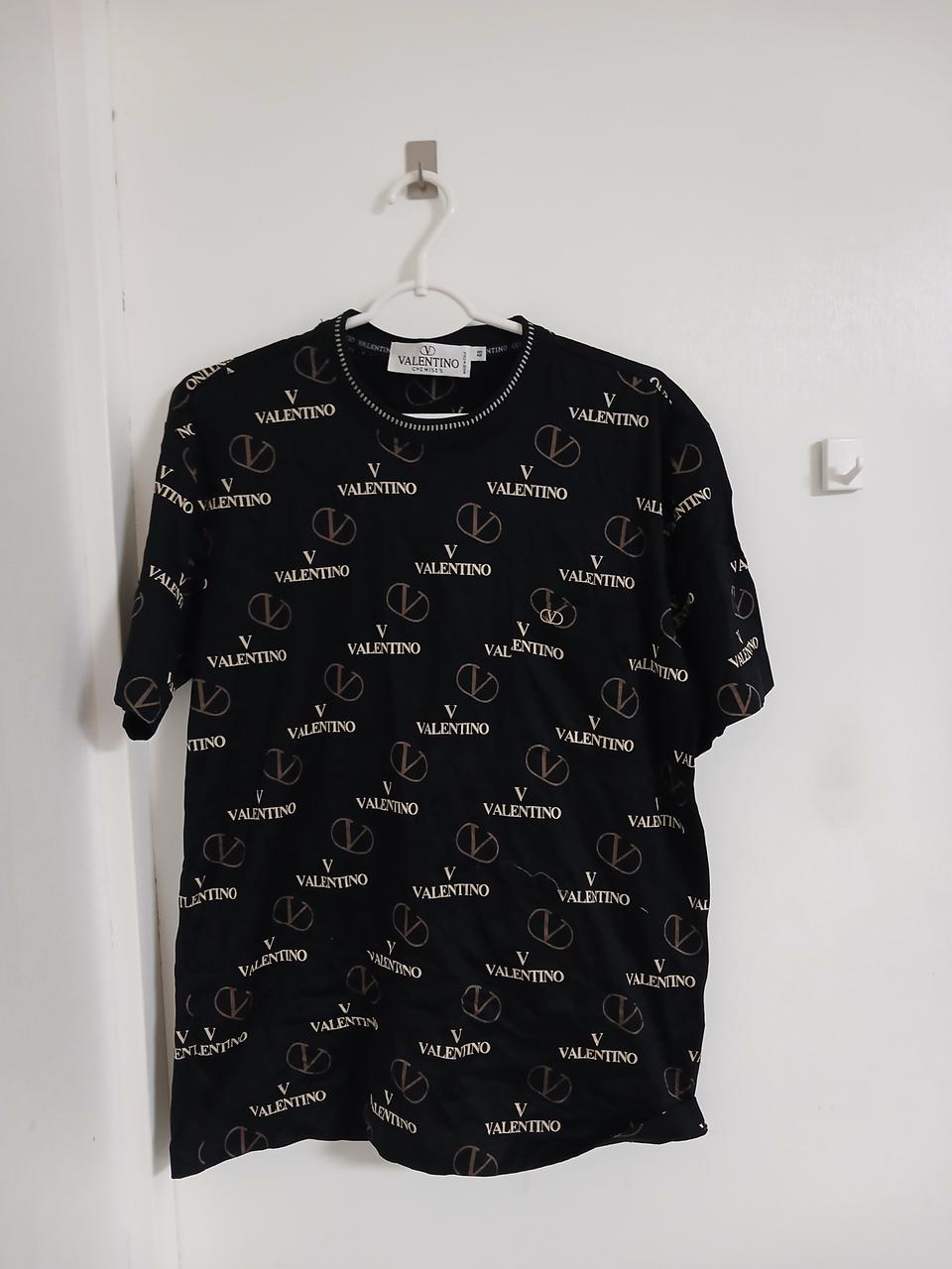 발렌티노 티셔츠 95 새옷