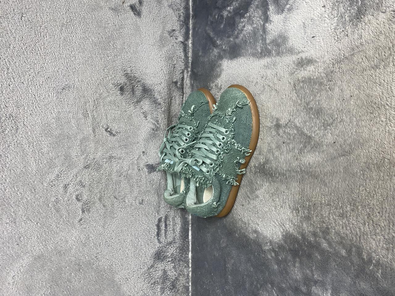 캠퍼 스니커즈 230