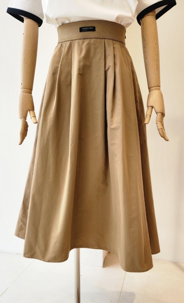 JJ지고트 허리밴딩 플레어 스커트 55사이즈 새제품 베이지컬러