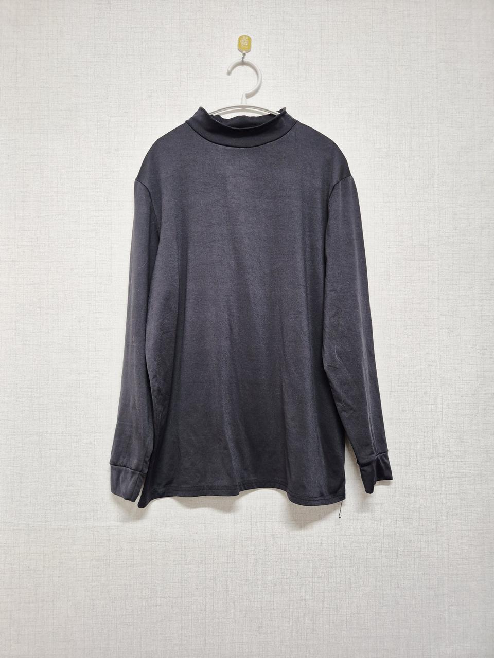 블랙 반폴라티셔츠