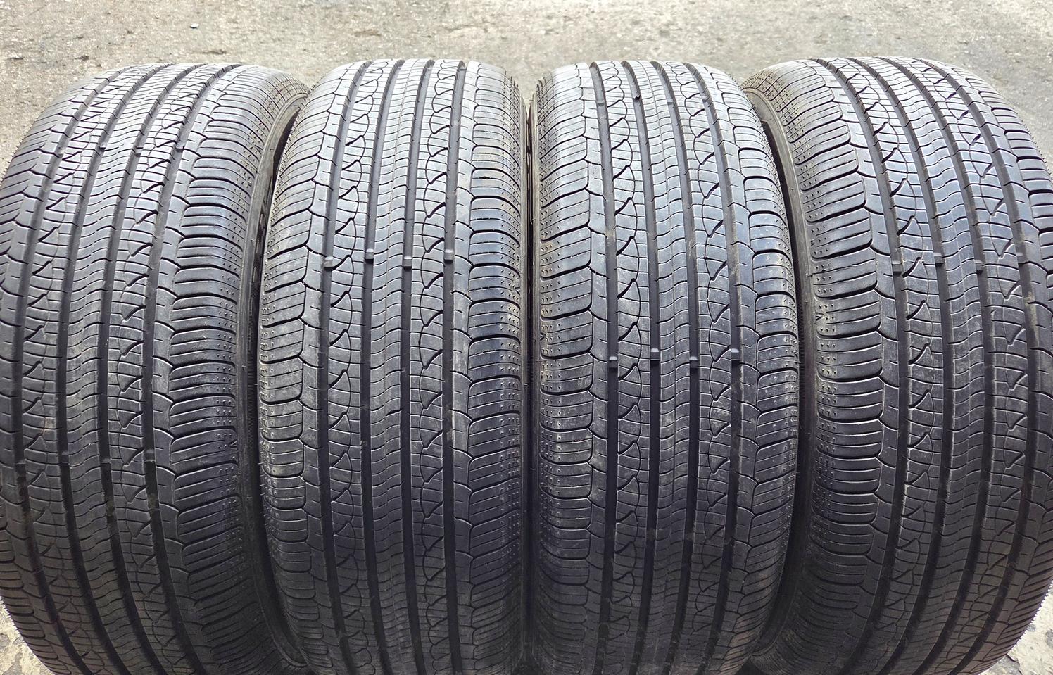 2156515 215 65 15 넥센 AH8 타이어 셋트 팝니다