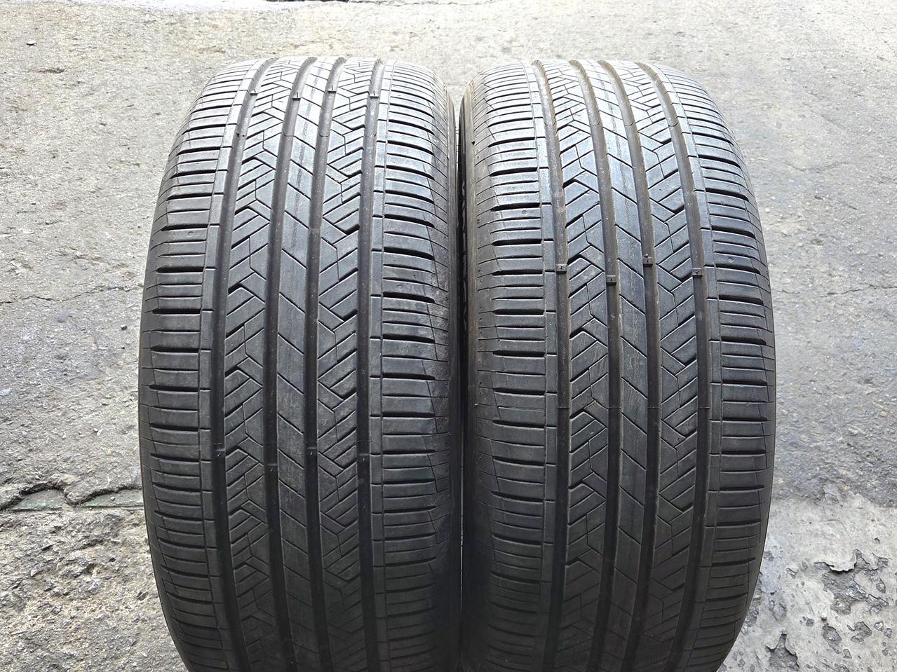 2455018 245 50 18 한국 키너지EX 타이어 팝니다