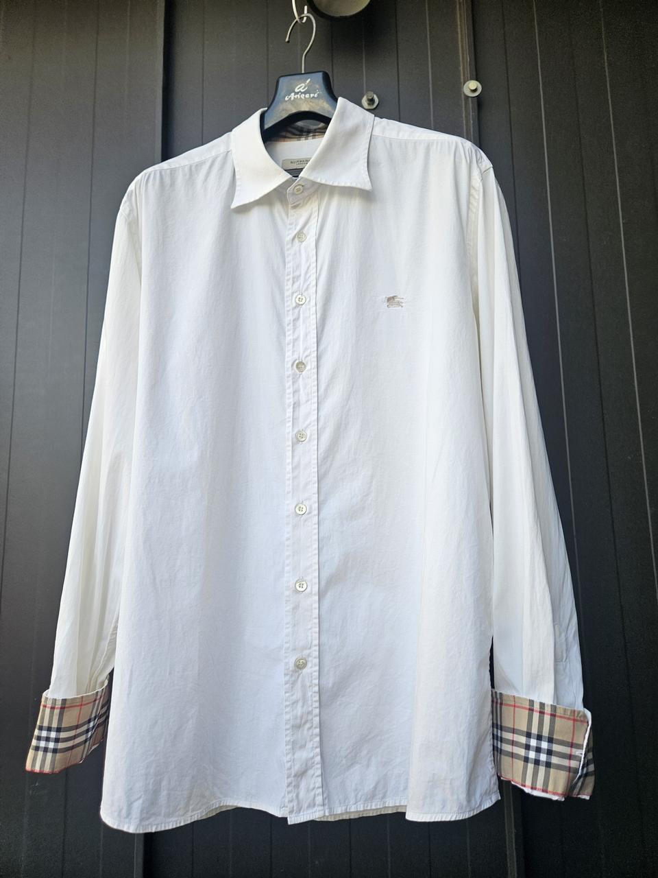 슬림105~105 버버리 정품 봄,가을용 화이트 셔츠