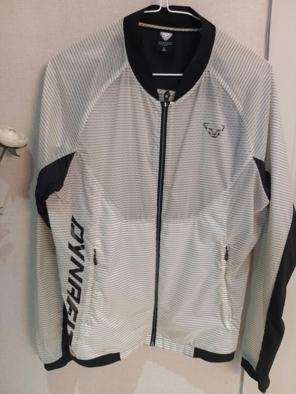 DYNAFIT  다이나핏 윈드브레이크 L