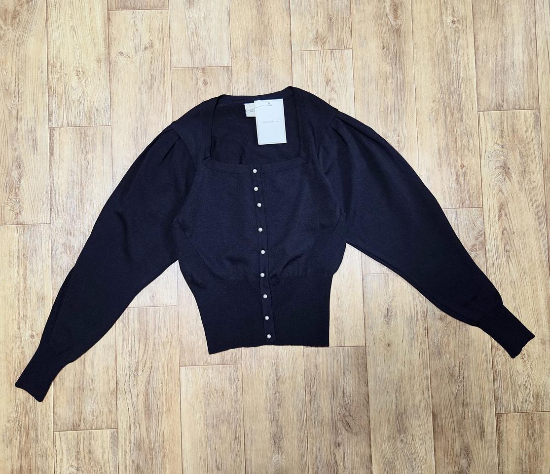 해바이해킴(HAE BY HAEKIM) 스퀘어넥 가디건 55 새상품