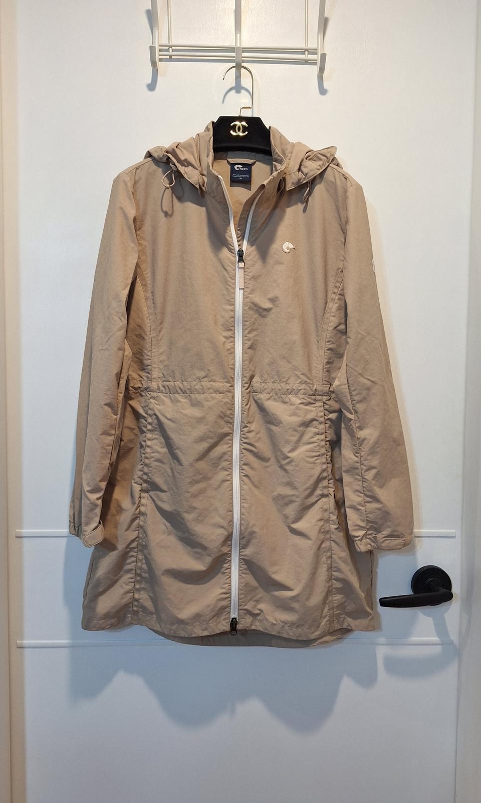 네파 여성 점퍼