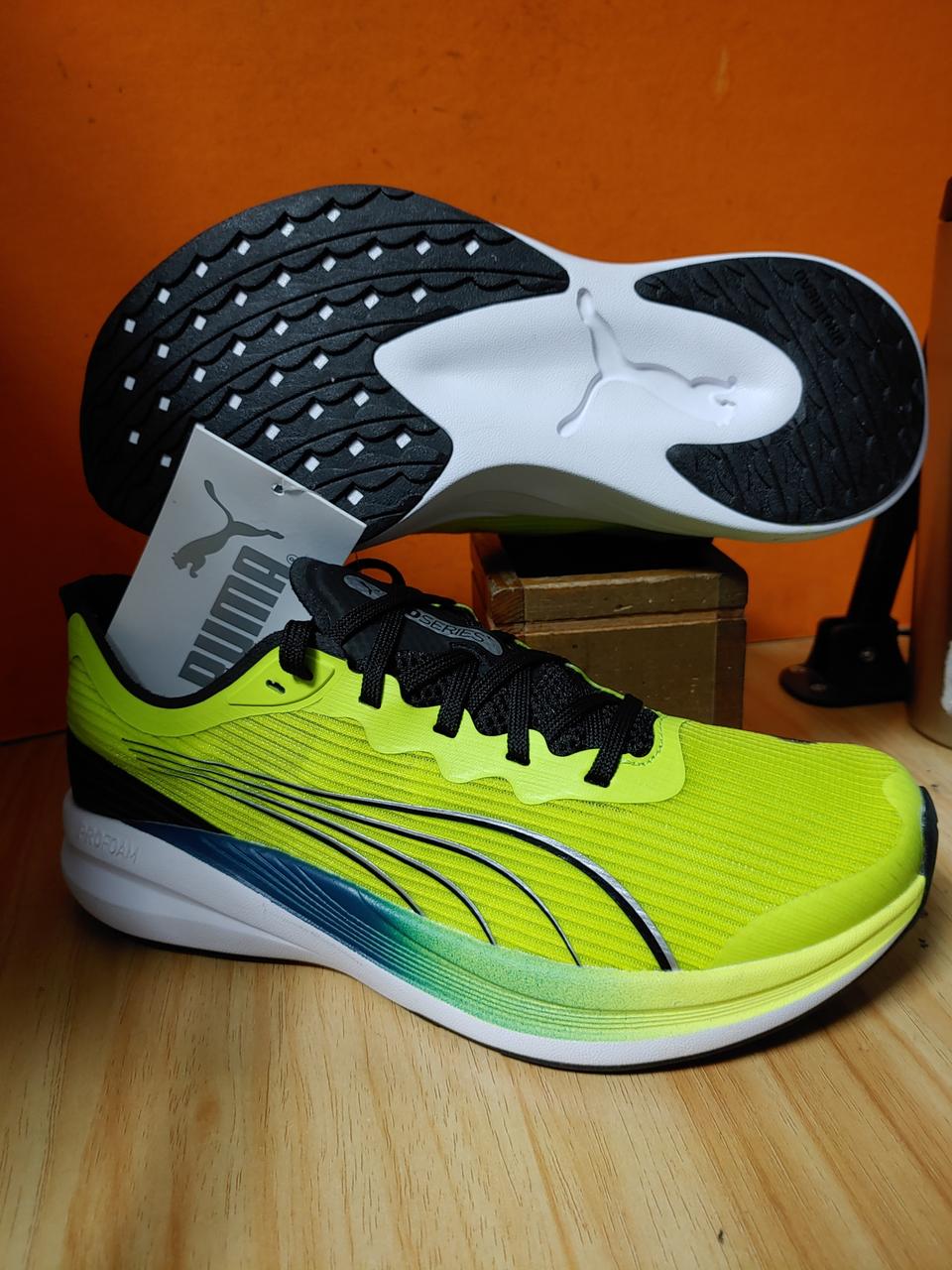(새상품)푸마 PUMA 런닝화 리딤 프로 레이서(사이즈230)