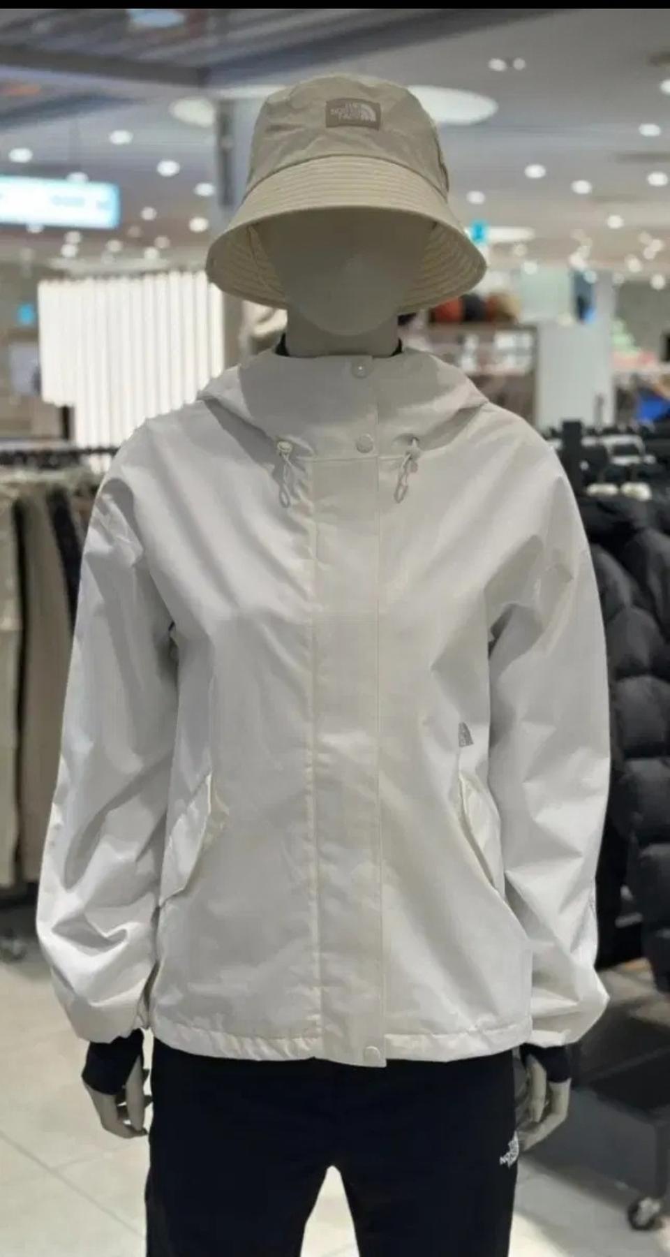 노스페이스 여성 고어 컨벡스 점퍼형 자켓 85S사이즈 새제품 오프화이트