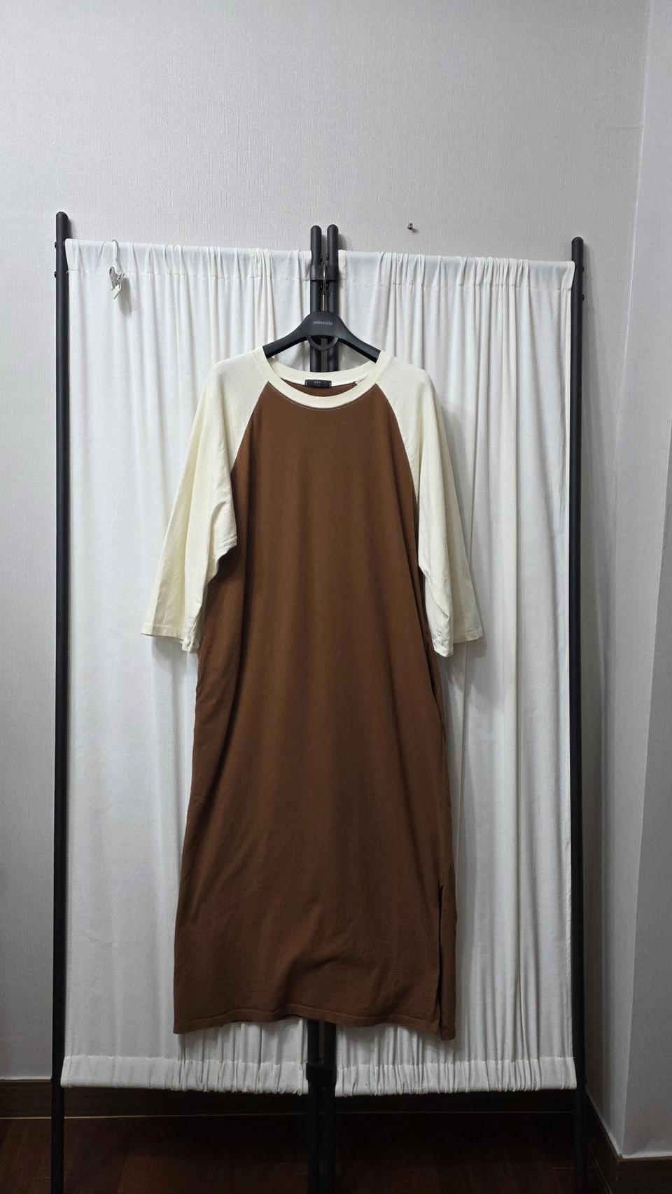 브라운 배색 롱원피스