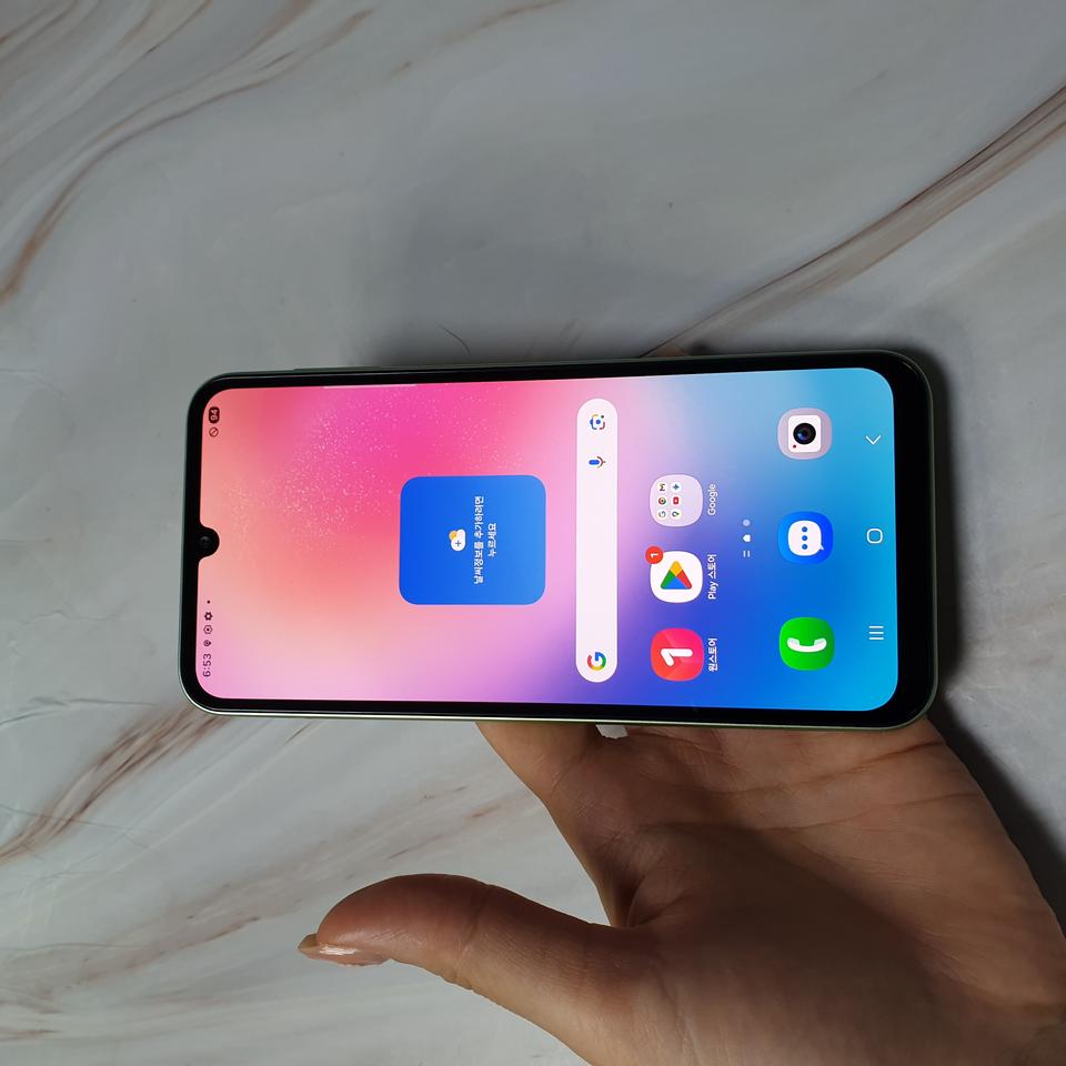LG 갤럭시 A24 그린 128G A급 판매합니다