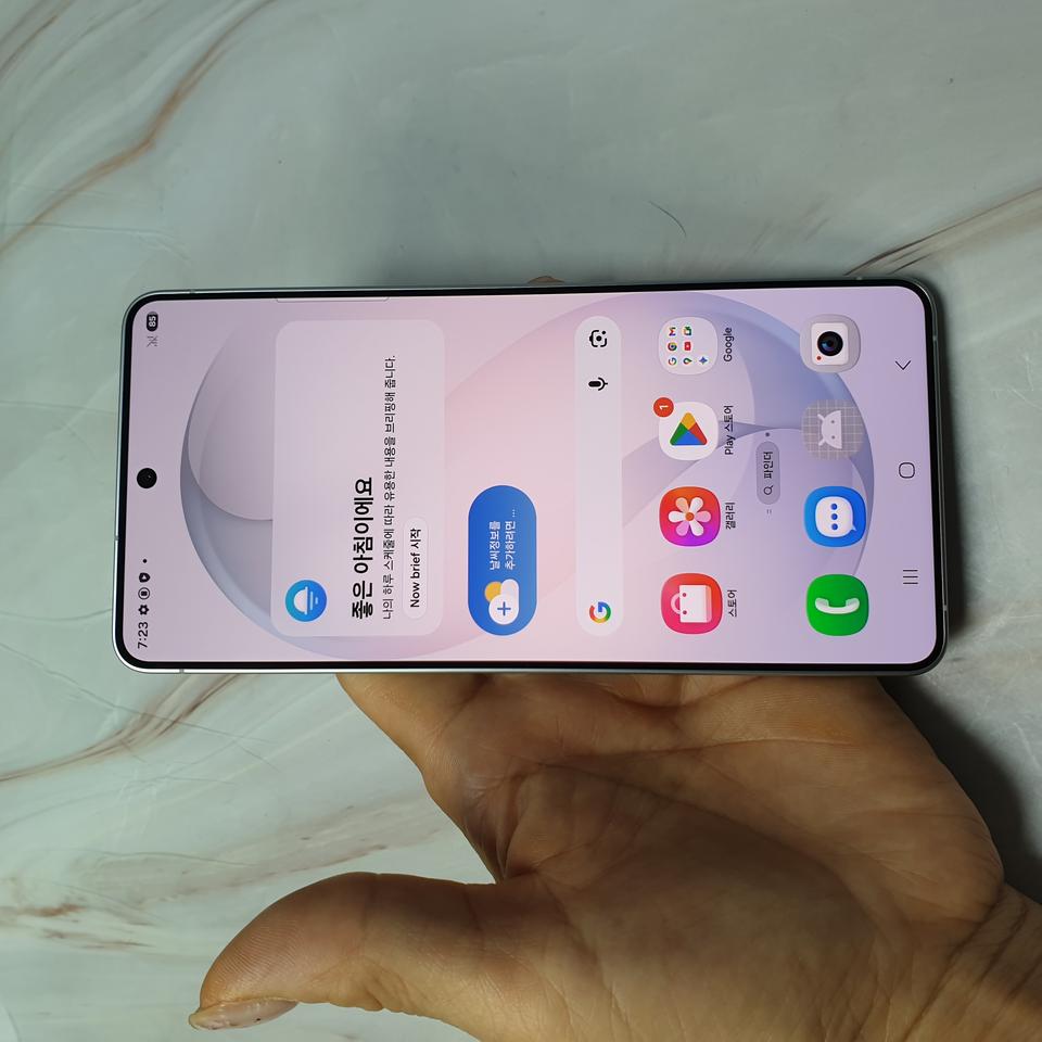 LG 갤럭시 S26울트라 화이트 512G 거의 미사용된 S급 판매합니다