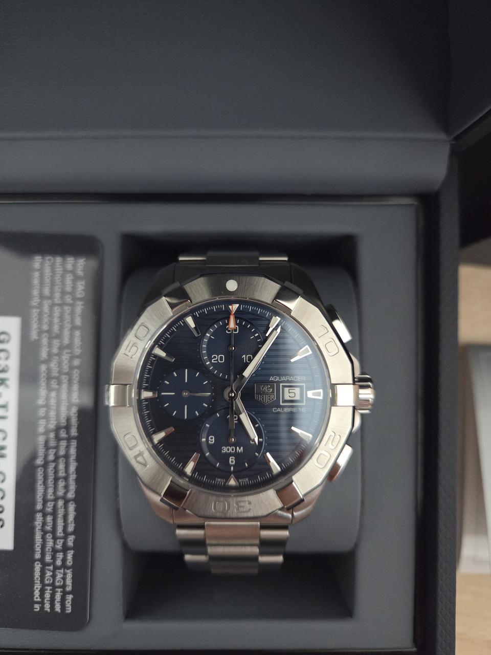 태그호이어 아쿠아레이서 300m 칼리버 16 크로노그래프 남성 시계