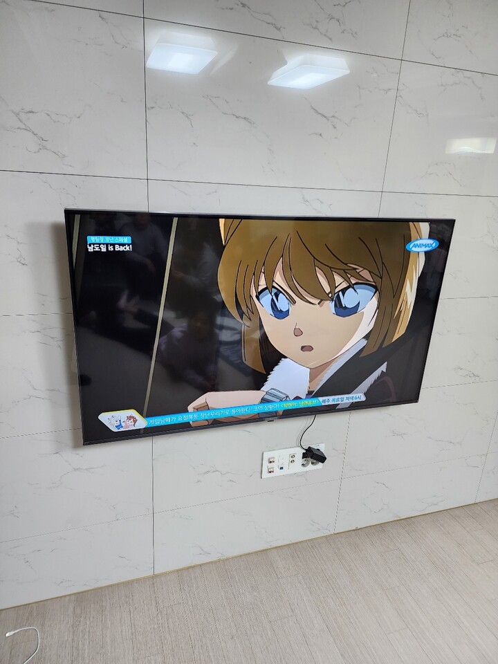 LG 55인치 AI 스마트 TV 9시리즈 (4K UHD) 한달사용