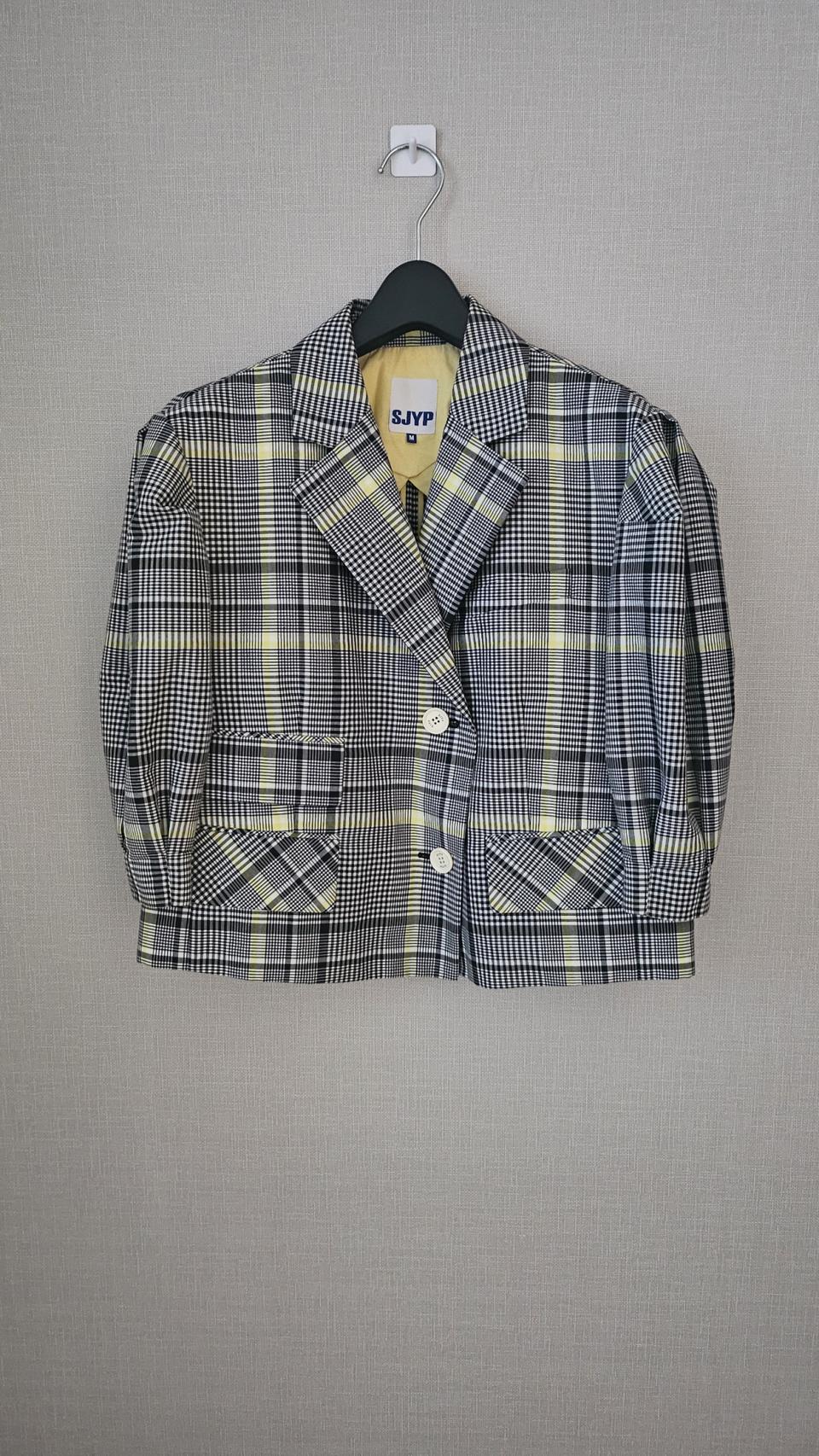 (정품) SJYP 간절기 크롭 자켓