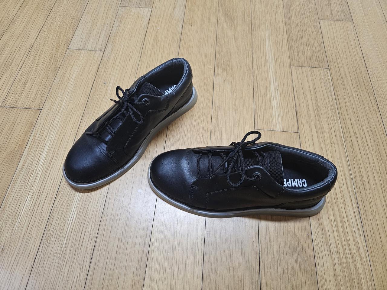 캠퍼 블랙 더비슈즈 38