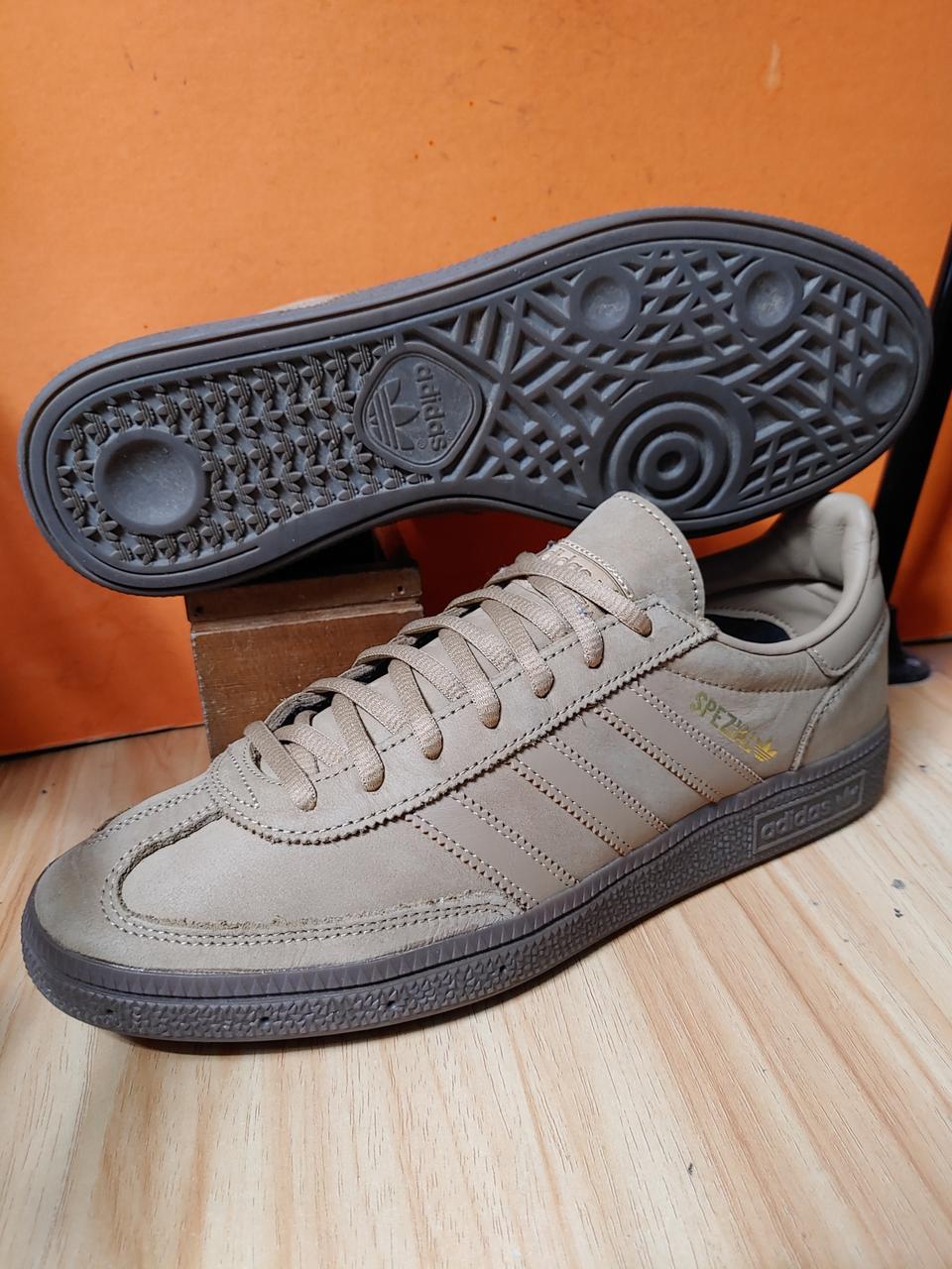 아디다스 스페지알 스니커즈(US8.5 JP265 추천265)