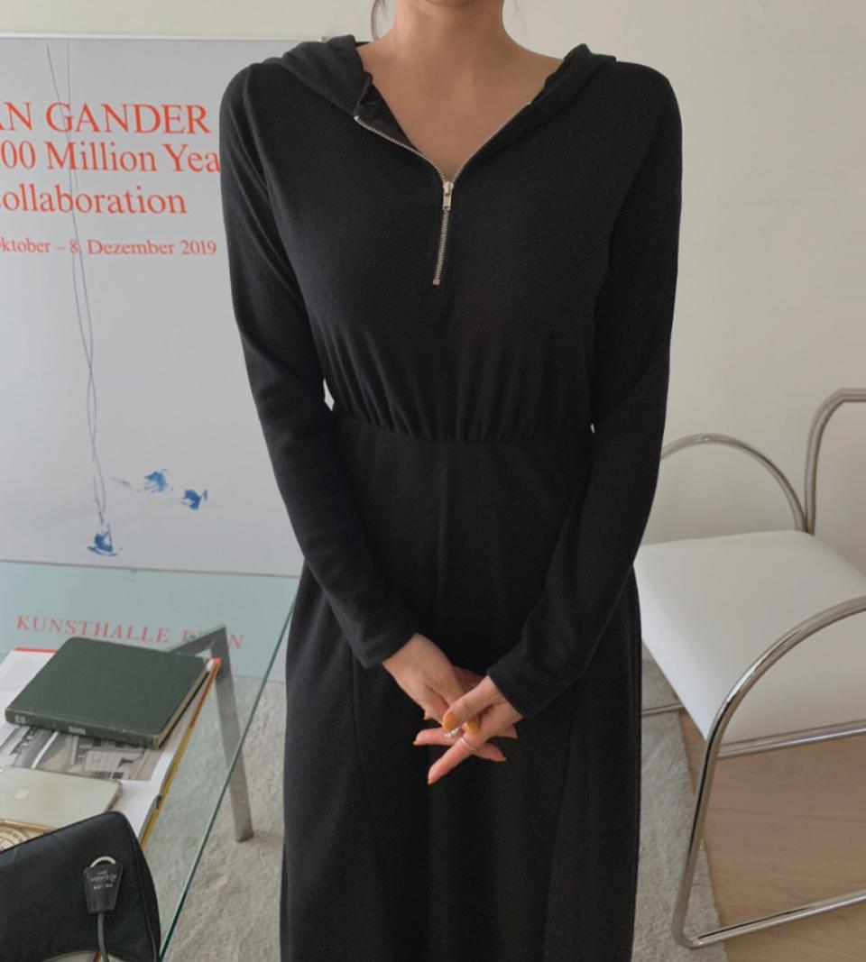 블랙 롱후드 원피스