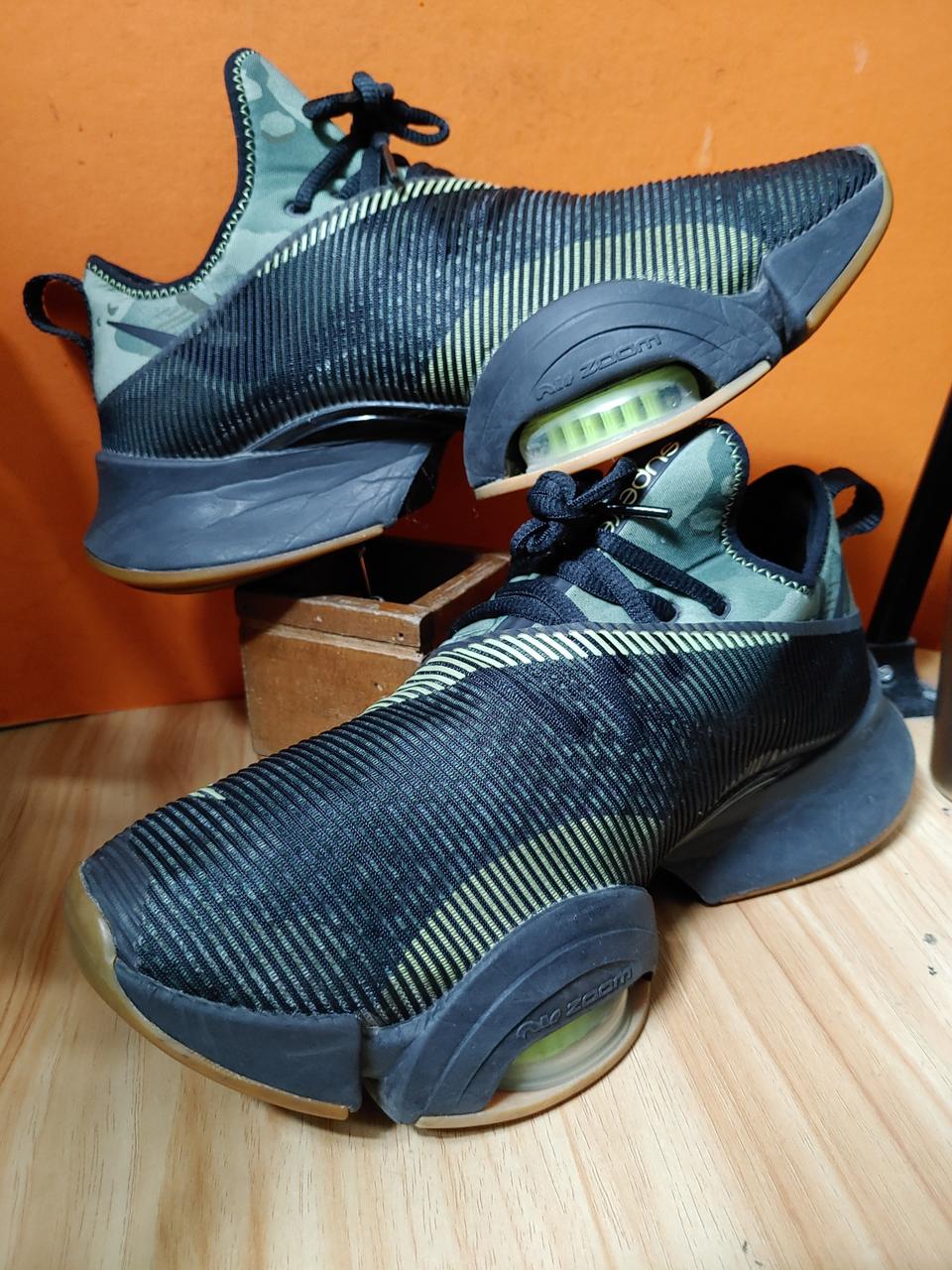 나이키 에어줌 슈퍼랩(US9표기270 추천사이즈265)