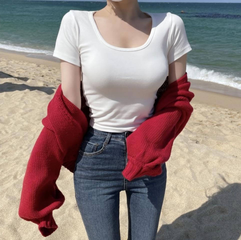 유니콩 제작 U넥 반팔 티셔츠 아이보리 크롭 쫙붙핏