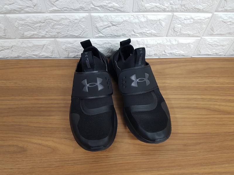 언더아머 런닝화 남성260 (UA 런플레이 런닝 운동화)